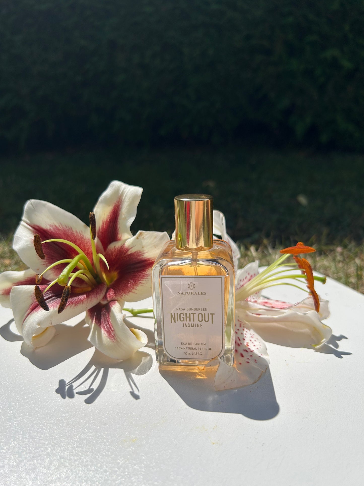 NIGHT OUT Jasmine Tonka & Tuberose Eau de parfum 50 ml.