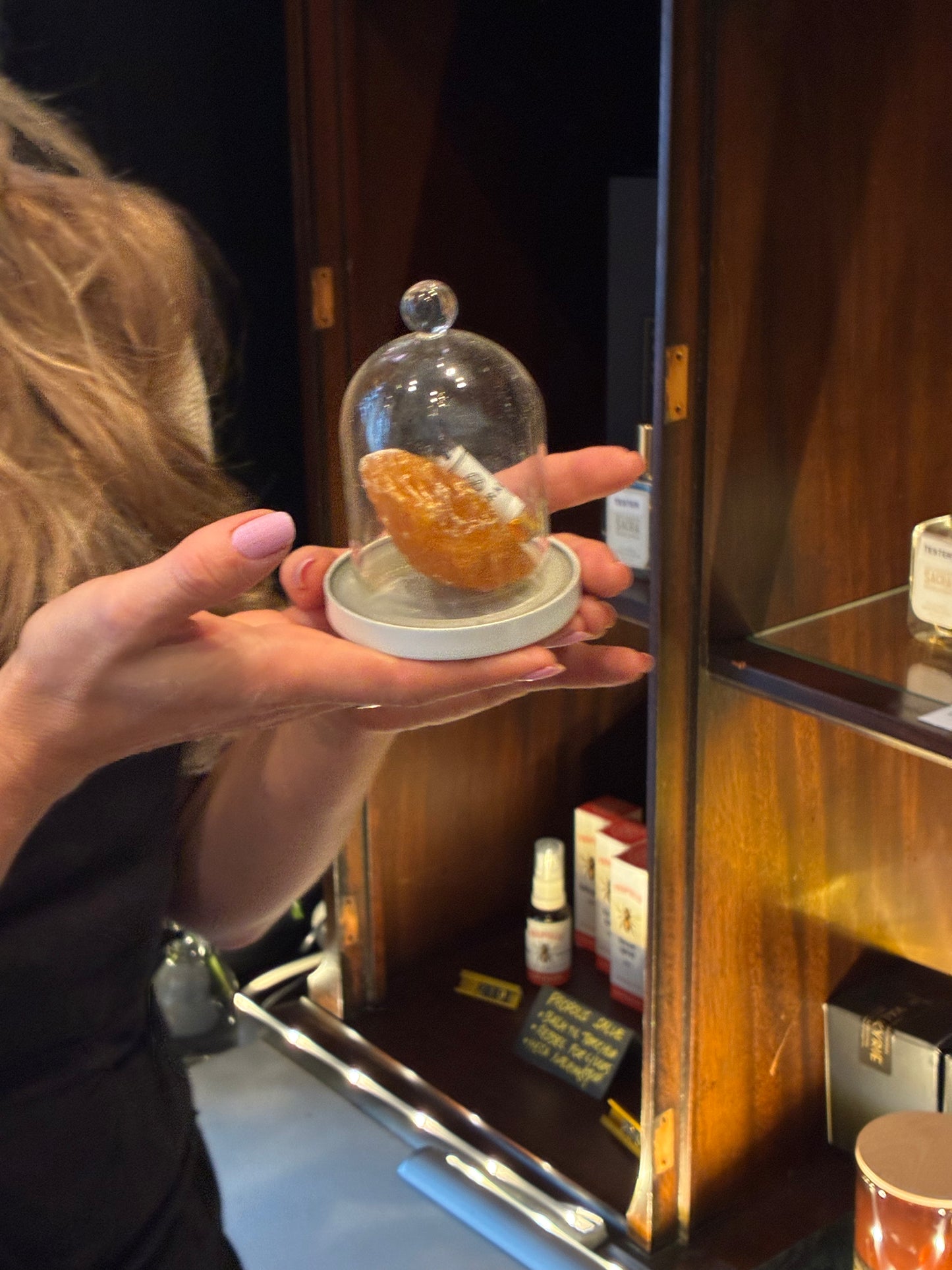 VALKYRIE Duftlys med kaffe Arabica ekstrakt, Frankincense og Tangerine 500 g.